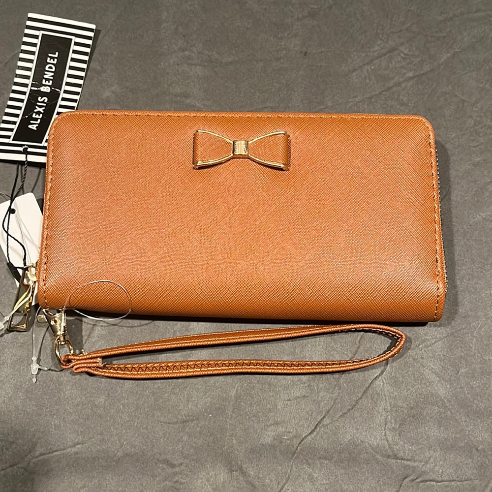 Alex Bendel wallet